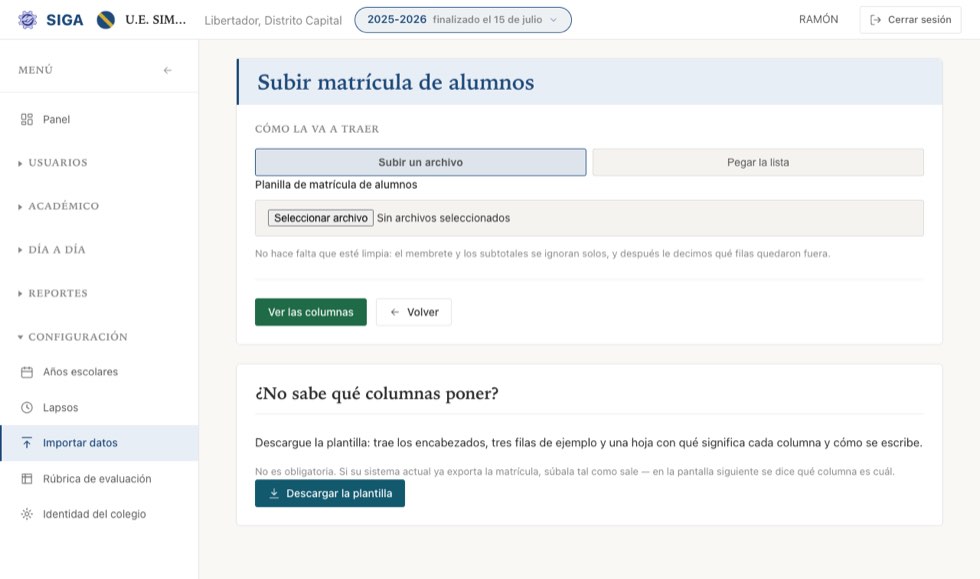 Subir un archivo, o pegar la lista directamente.